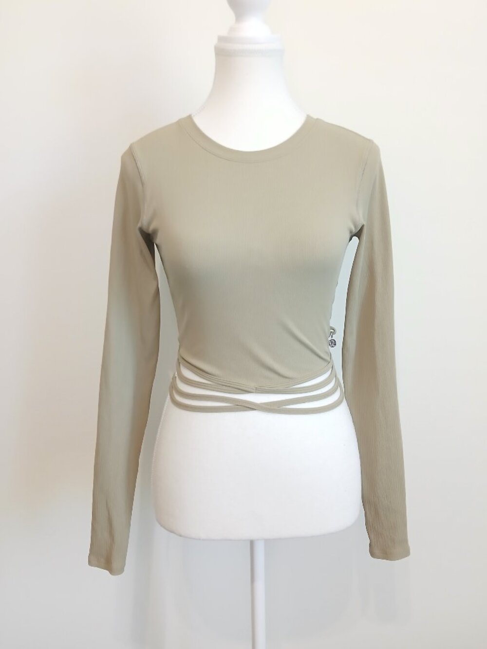 Lululemon Logo Bead Ribbed Waist-Tie Long Sleeve Shirt Size 2-4
